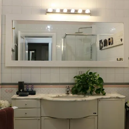 Apartment Paradiso24 *